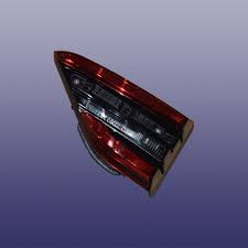 چراغ عقب راست روی درب صندوق X55